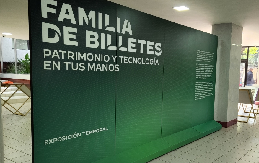 Familia de billetes - Sede IPN