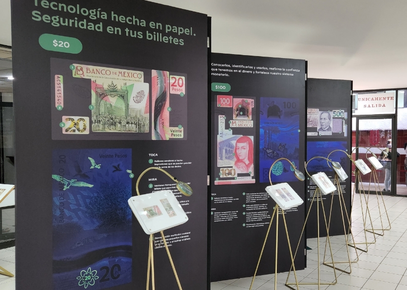 Familia de billetes - Itinerancia